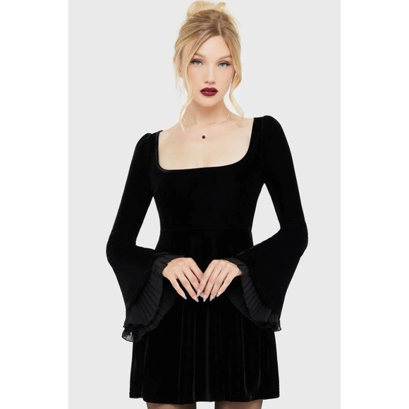 Killstar Black Velvet Romantic Goth Long Flared Sleeve Dress Size L Vamp Witchy - Picture 10 of 12